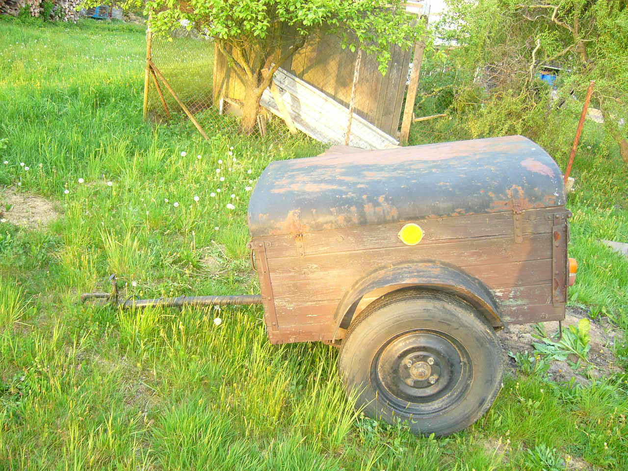 přívěs 018.jpg
